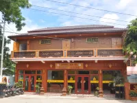 Shwe Nadi Guest House Hotels near Shwe Leik Too Temple