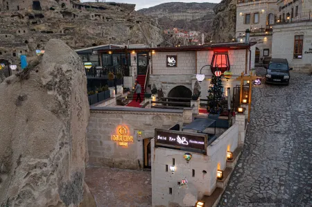 Bala Cave House Отели рядом с достопримечательностью «Cavusin Church»