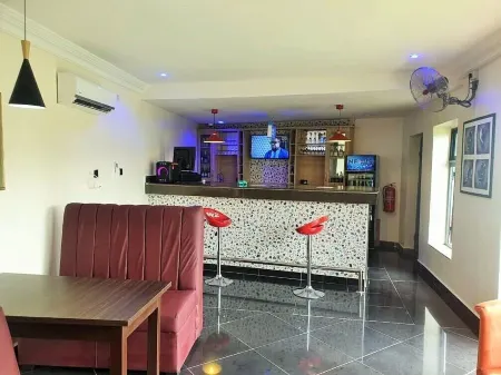 Abi's Place Отели в г. Gui