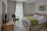 Résidence DOMITYS - L'Athénée Hôtels à proximité de : IUT de Rouen