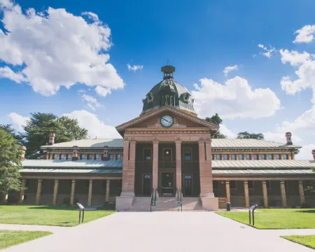 バサースト エクスプローラーズ モーテル バサーストのホテル