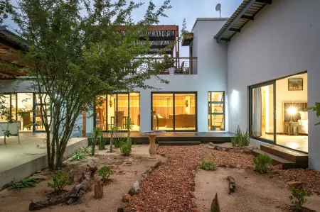 Gem in the Bush Lodge