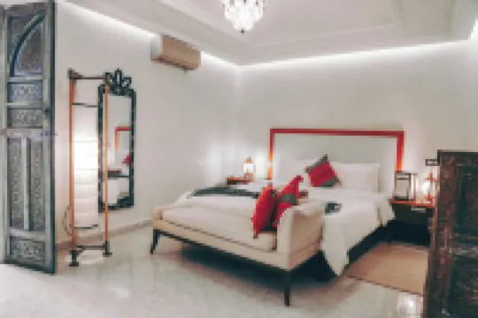 里亞德提斯利特温泉酒店