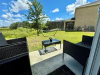 Spacious Fun, Convenient Home Theater Near Disney Hotels in Davenport