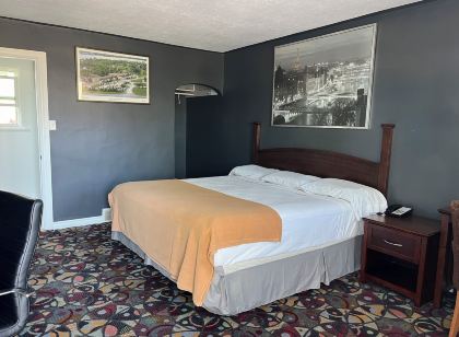 East Court Motel