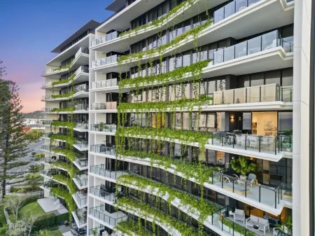 Palm Beach Luxury with Hinterland Views Отели в г. Palm Beach