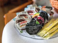 Zur Rennbahn Hotels in Drage