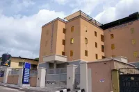 Wellington Blu Hotel and Suites - bar