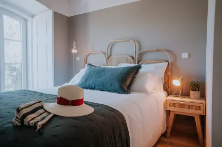 Casadoriohotel Отели в г. Абрантиш