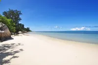 Yasad Residence Hotels in Grand Anse Praslin