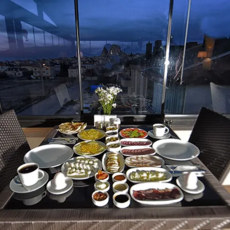 El Nazar Stone Suite