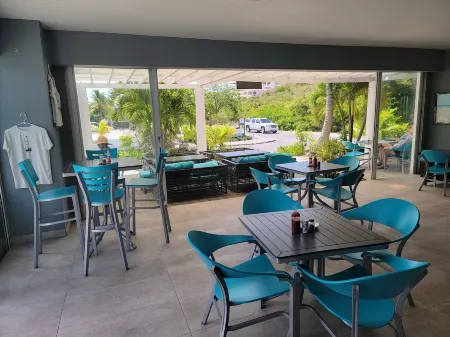 Zenza Boutique Hotel