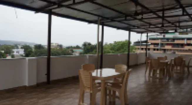 Hotel Aakash Residency