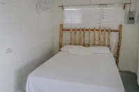 Little Bay Hideaway Hotels in Little Bay