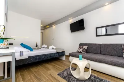 All Saints Bed & Breakfast Hotels in der Nähe von Terminal A of Split Airport