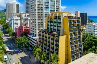 Central resort condo with pool, balcony, & grills - walk to beach & attractions