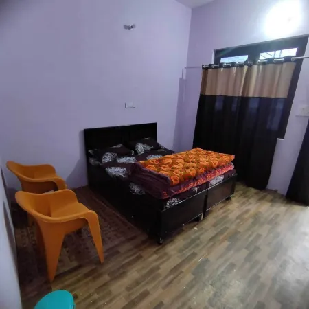 Aditya Guest House and Restaurant