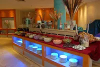 Adi Hotel - breakfast