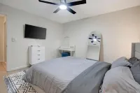 Tranquil 2-bedroom apartment in Crystal River with WiFi, AC