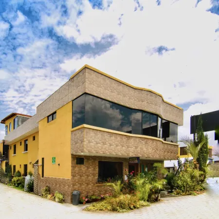 Hotel Alpachaca