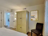 Emerald Towers by Southern Vacation Rentals II