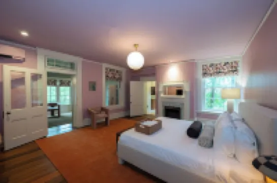 เดอะ แอชบรูค โฮเทล โรงแรมในแฟรงก์ฟอร์ต