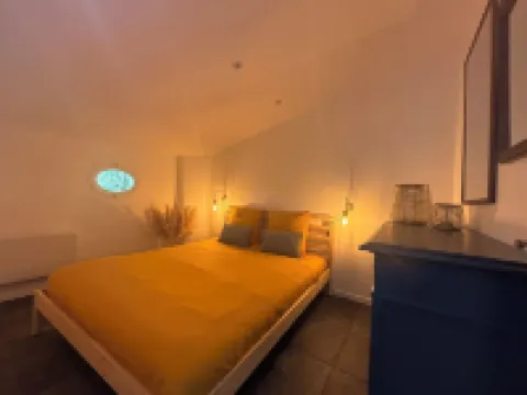 Mimosa cocoon for 6 people In the heart of the old village