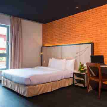 Onomo Hotel Conakry Rooms