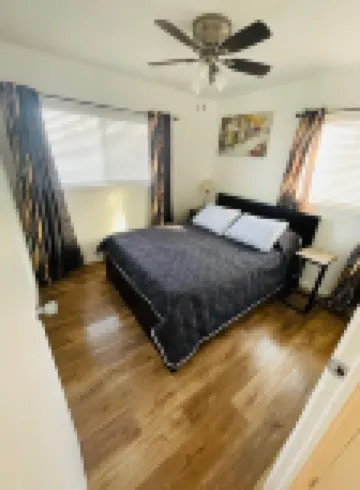3 bedroom 1.5 bath house. Walkable to BSU and many restaurants, ping pong table