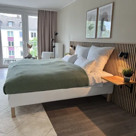 Neue, Stylische 2-zimmer Wohnung in der Innenstadt mit Balkon