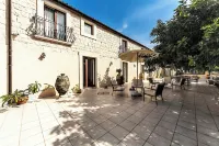 Villa U Marchisi B&B