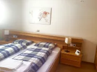 Spacious apartment in Maria Alm, 50m to the ski lift!