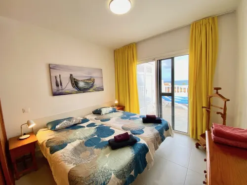 Well maintained bungalow just 3 minutes walk from the white sandy beach