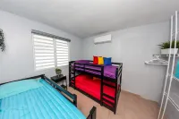 Spacious, Fully Furnished 3BR House with Stunning Mountains and Ocean Views