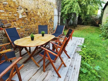 Maison Hypercentre Le Mans - Proche Circuit 24H Отели рядом с достопримечательностью «Home of Adam and Eve»