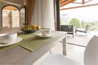 Apartments with pool surrounded by nature Hotels in Toscolano Maderno