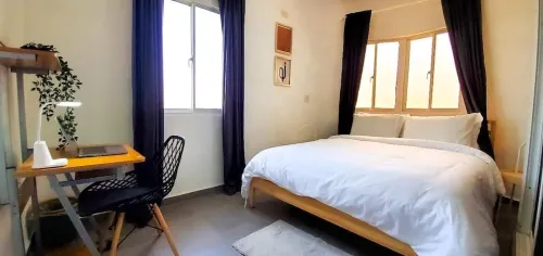 Modern & Homey Condo-Close to Centre+Fee parking