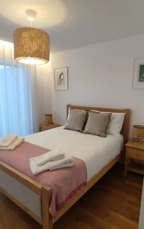 Porto Neptune Terrace with wonderful ocean and river view! Отели в г. Каниделу