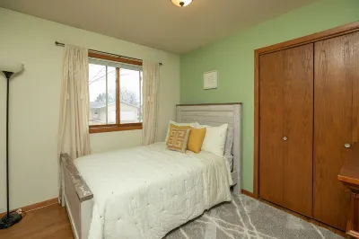 Are you traveling to Rochester? Be our guest!! <br> Hotels near Walmart Supercenter