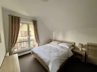 Wunderschönes Ferienhaus AN DER Polnischen Ostsee- 300 Meter ZUM Sandstrand! Hotels in Miedzywodzie