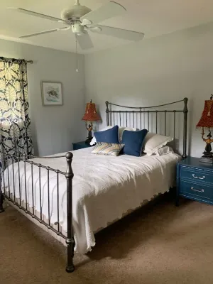 Large Pool, Pickleball court, Near Beaches, Private Lot Hotels near Publix Super Market at Shoppes at Pelican Landing