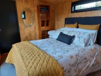 Athenree Haven: Peaceful new studio on nature's doorstep! Hotels in 