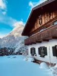 Chalet Foresthouse, Chalet, only 25 minutes to Salzburg, garden, sauna, whirlpol Hotels near Bluntautal Valley