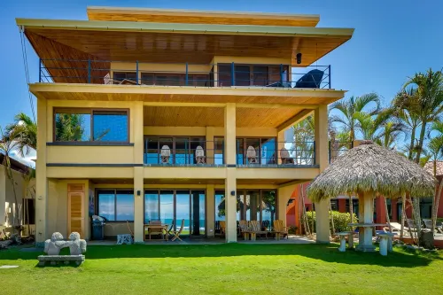 Ocean Front Estate Casa # 3, Hermosa Palms, Playa Hermosa