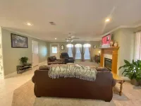 Beautiful house in esteemed cul-de-sac