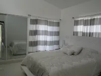 Villa Blanc $$ Last Minute Deal No Deposit/Cleaning Feesinverter Backup Hotels near Amber Cove Excursions