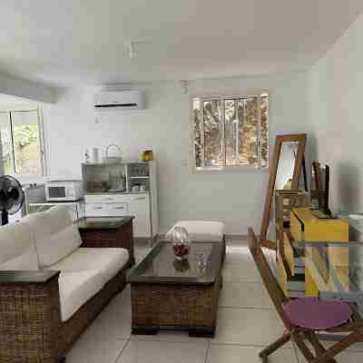 Pleasant studio between the mountains and the sea, 5 minutes from the botanical gardens Others