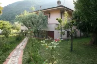 Looking for a quiet place? VILLA CASCIANI Hotels in Borgo a Mozzano