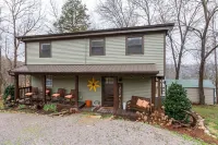 Adorable Lake House near Pates Ford Marina