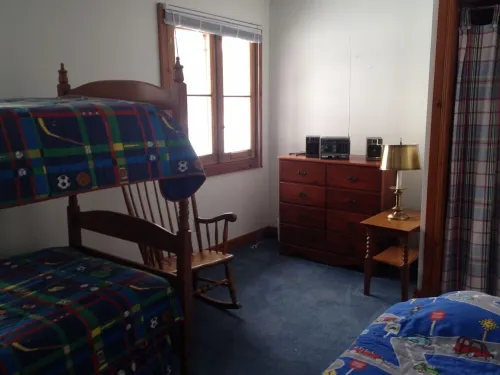 Bay Beach house. No roads to cross to beach.  Private beach. Hotels in Fort Erie